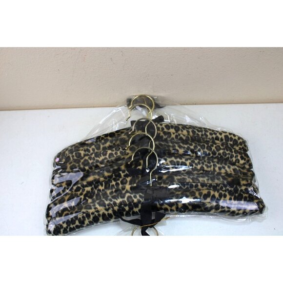 10 Leopard Print Padded Hangers Sealed Animal 92344 - Picture 2 of 4
